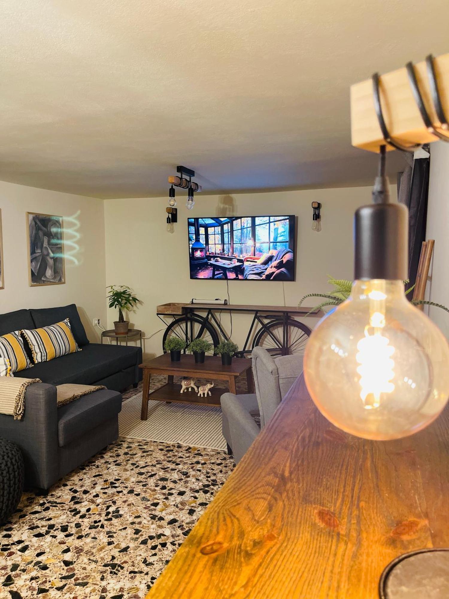 Airport Cottage House Artemida  Dış mekan fotoğraf