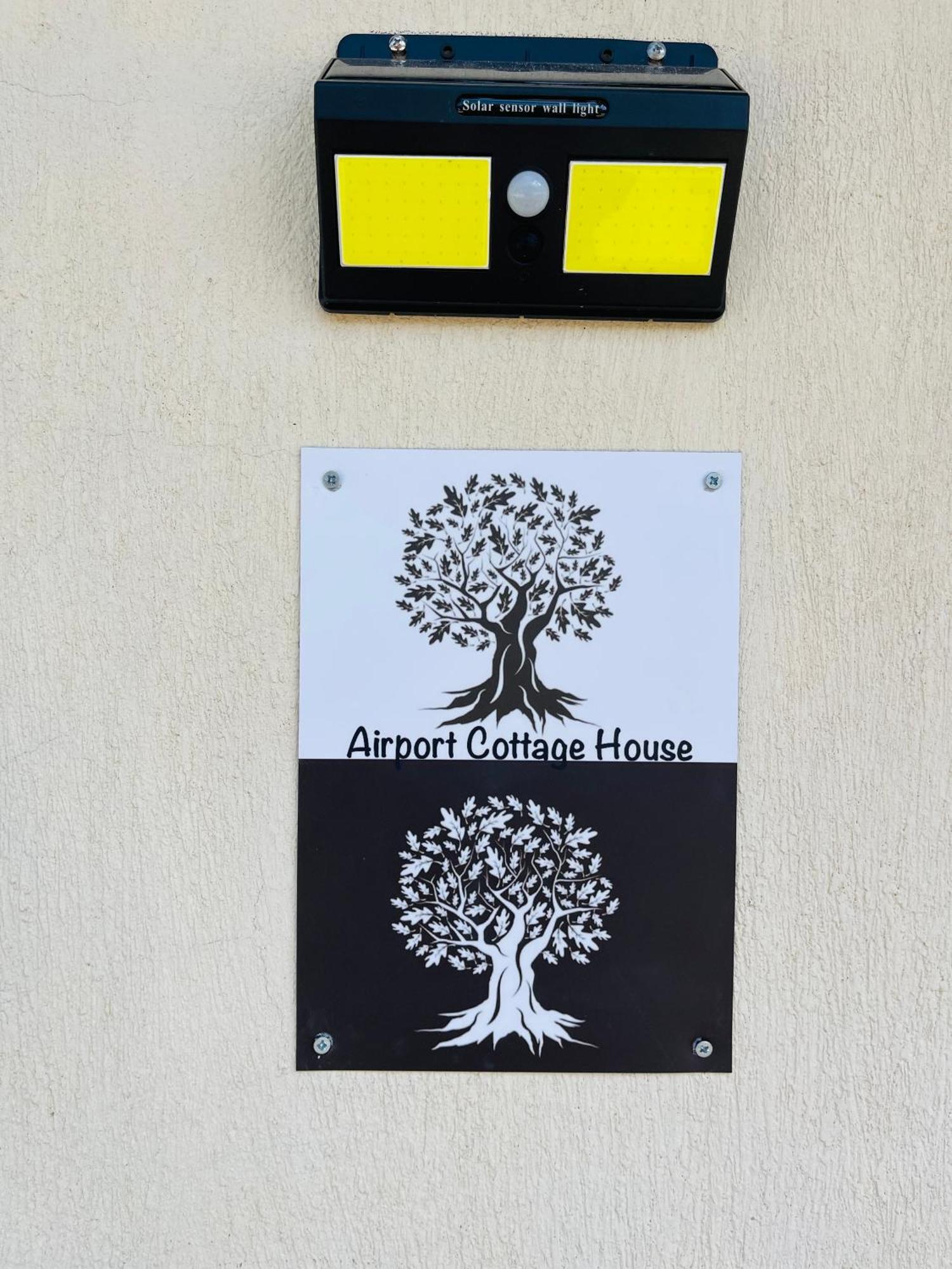 Airport Cottage House Artemida  Dış mekan fotoğraf