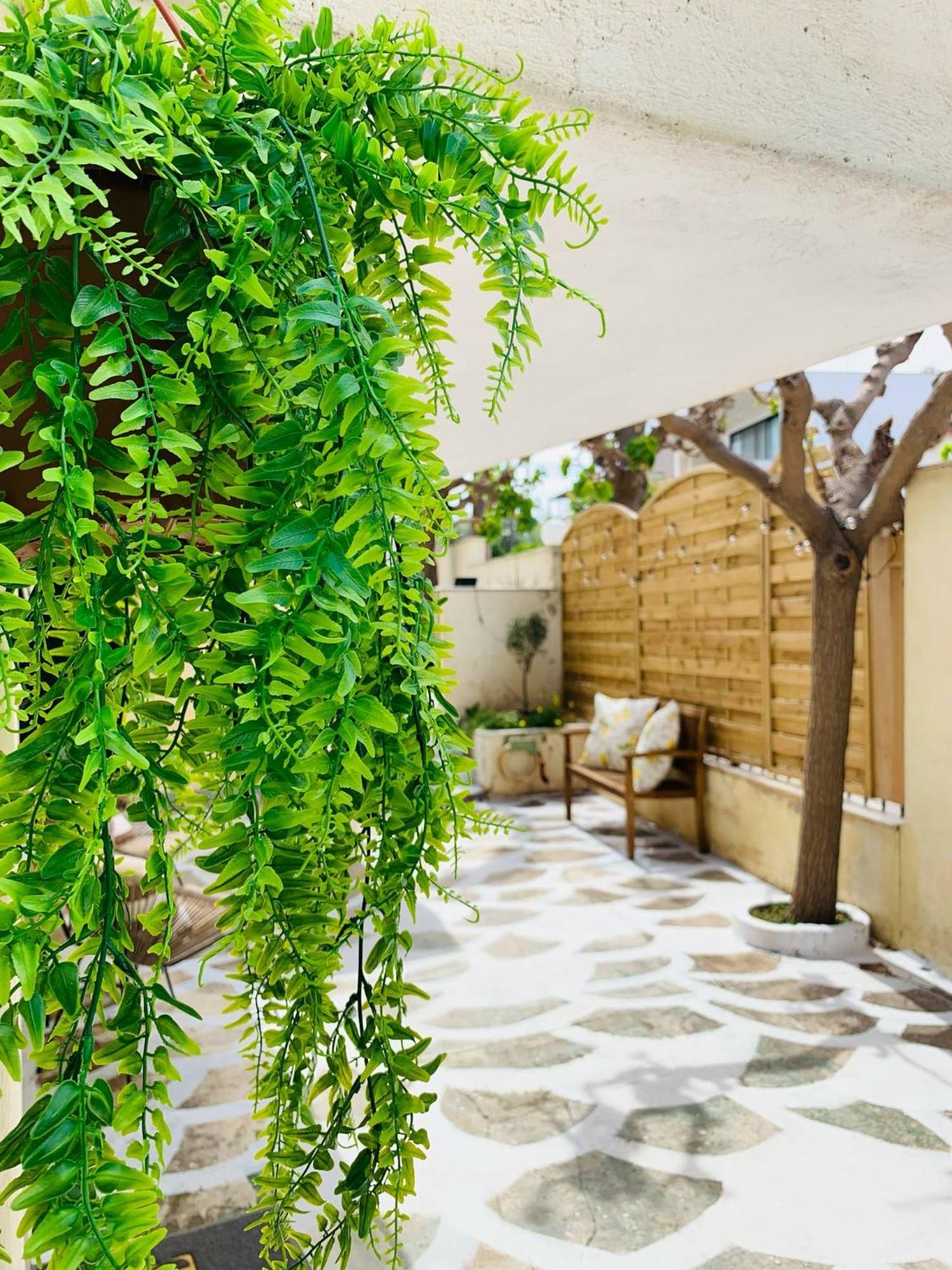 Airport Cottage House Artemida  Dış mekan fotoğraf